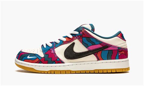 sb parra dunk low pro